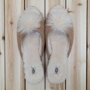 UGG Australia Womens Yvett Slippers Size 9 Chestnut Suede Shearling Puff 1012422